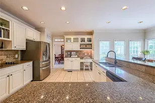 12430 Preserve Ln, Alpharetta, GA 30005 - Photo 14