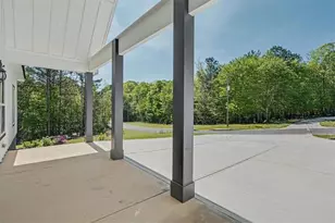 242 Mulberry Ln, Lindale, GA 30147 - Photo 4