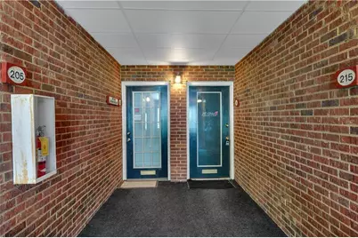 425 E Crossville Road #213, Roswell, GA 30075 - Photo 2