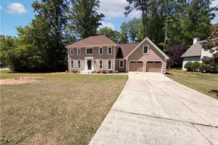 1033 Chestnut Hill Cir SW, Marietta, GA 30064 - Photo 18
