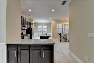2405 Tenor Ln, Alpharetta, GA 30009 - Photo 14