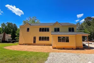 6415 Rock Springs Cir, Buford, GA 30518 - Photo 32