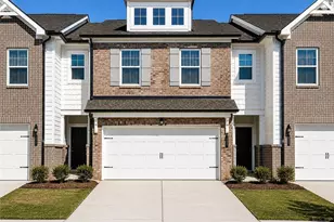 608 Gunnin Wy, McDonough, GA 30253 - Photo 1