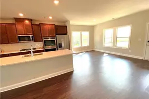 912 Sweetwater Grove, Woodstock, GA 30188 - Photo 4