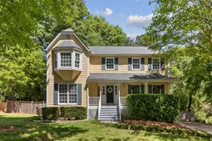 2111 Candlewood Ct NE, Marietta, GA 30066 - Photo 2