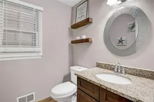 2111 Candlewood Ct NE, Marietta, GA 30066 - Photo 16