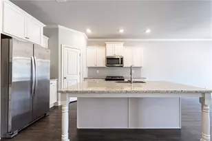 2414 Morgan Pl Dr, Buford, GA 30519 - Photo 8