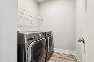 140 Fairview Cir, Roswell, GA 30076 - Photo 22