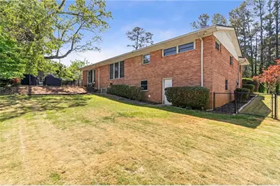 2037 Pine Tree Trail, Gainesville, GA 30501 - Photo 34
