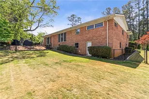 2037 Pinetree Trail, Gainesville, GA 30501 - Photo 34