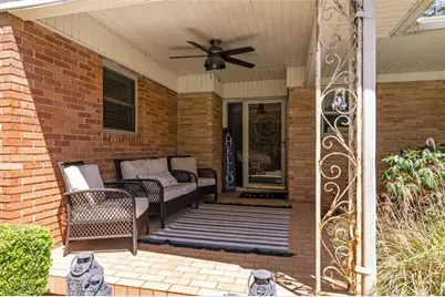 2037 Pine Tree Trail, Gainesville, GA 30501 - Photo 4