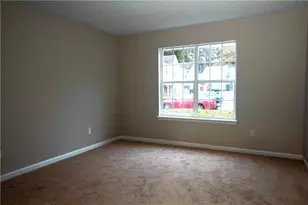 6033 Coventry Cir, Alpharetta, GA 30004 - Photo 8