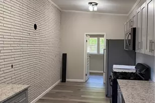 2111 E Piedmont Rd, Marietta, GA 30062 - Photo 8
