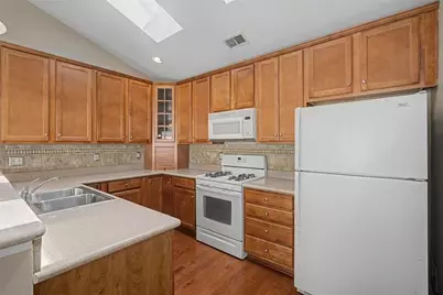 516 Arden Close, Woodstock, GA 30188 - Photo 14