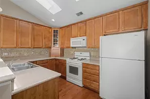 516 Arden Close, Woodstock, GA 30188 - Photo 14