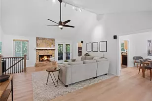1075 Pine Grove Pointe Dr, Roswell, GA 30075 - Photo 8