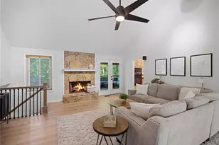 1075 Pine Grove Pointe Dr, Roswell, GA 30075 - Photo 2