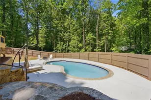 1075 Pine Grove Pointe Dr, Roswell, GA 30075 - Photo 36