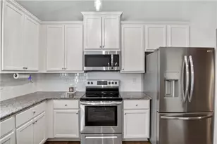 584 Tuxedo Dr, Commerce, GA 30530 - Photo 10