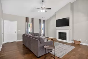 584 Tuxedo Dr, Commerce, GA 30530 - Photo 4
