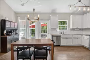 584 Tuxedo Dr, Commerce, GA 30530 - Photo 8