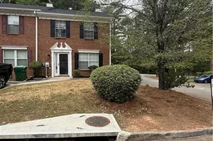 578 Hambrick Square, Stone Mountain, GA 30083 - Photo 2