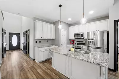 16 Shaw Boulevard, Cartersville, GA 30121 - Photo 2