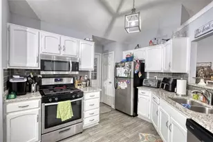 2206 Ridgewood Ct, Conyers, GA 30013 - Photo 12