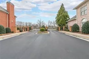 6221 Spalding Dr, Peachtree Corners, GA 30092 - Photo 24