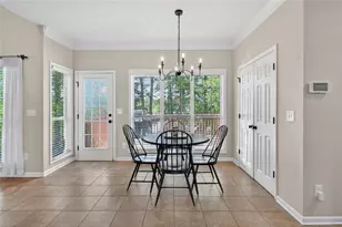 1530 Misty Valley Dr, Lawrenceville, GA 30045 - Photo 14