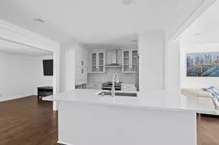 1744 Woodcliff Pl NE, Atlanta, GA 30329 - Photo 10