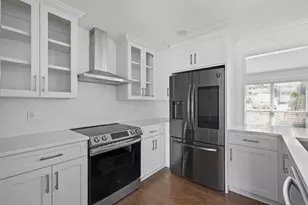 1744 Woodcliff Pl NE, Atlanta, GA 30329 - Photo 12