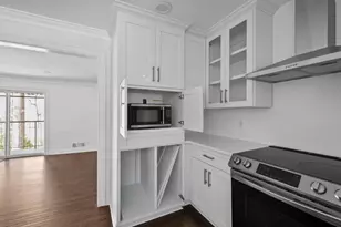 1744 Woodcliff Pl NE, Atlanta, GA 30329 - Photo 14