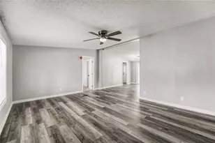 916 Bel Air Blvd, Hampton, GA 30228 - Photo 4