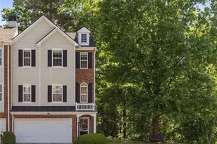 446 Sandtrap Ln, Sugar Hill, GA 30518 - Photo 2