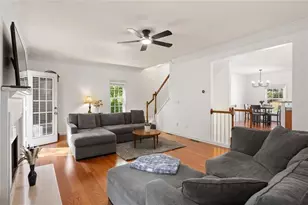 446 Sandtrap Ln, Sugar Hill, GA 30518 - Photo 4