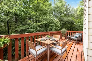 446 Sandtrap Ln, Sugar Hill, GA 30518 - Photo 4