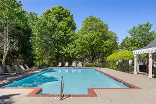 446 Sandtrap Ln, Sugar Hill, GA 30518 - Photo 32