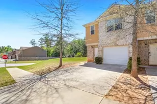 3047 Bonnes Dr, Lithonia, GA 30038 - Photo 2