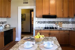 885 White St SW, Atlanta, GA 30310 - Photo 12