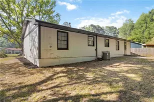 400 Cedar Wood Ct, Atlanta, GA 30349 - Photo 30