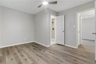 400 Cedar Wood Ct, Atlanta, GA 30349 - Photo 24