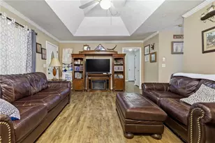 225 Stag Ct, Winder, GA 30680 - Photo 10