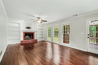 5709 Fairwood Drive NW, Acworth, GA 30101 - Photo 6