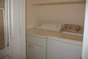 789 Frederica St, Atlanta, GA 30306 - Photo 16
