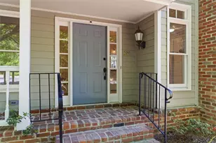226 Riverview Trail, Roswell, GA 30075 - Photo 2