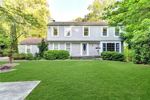 151 Shadowlawn Road SE, Marietta, GA 30067 - Photo 2