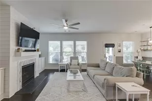 5922 Ash Hill Pl, Hoschton, GA 30548 - Photo 22