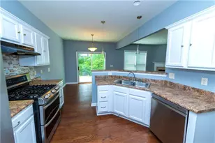 5815 Weddington Dr, Cumming, GA 30040 - Photo 6