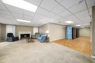 300 Waterpine Ct, Sandy Springs, GA 30350 - Photo 42